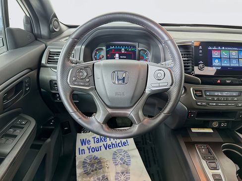 Used 2022 Honda Pilot TrailSport image 22