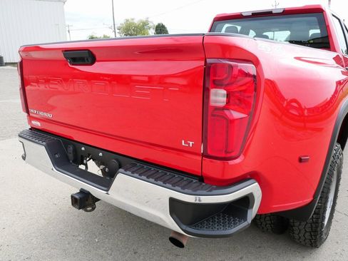 Used 2024 Chevrolet Silverado 3500 W/T w/ Snow Plow Prep/Camper Package image 9
