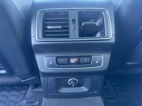 Used 2018 Audi Q5 Prestige w/ Prestige Package image 13