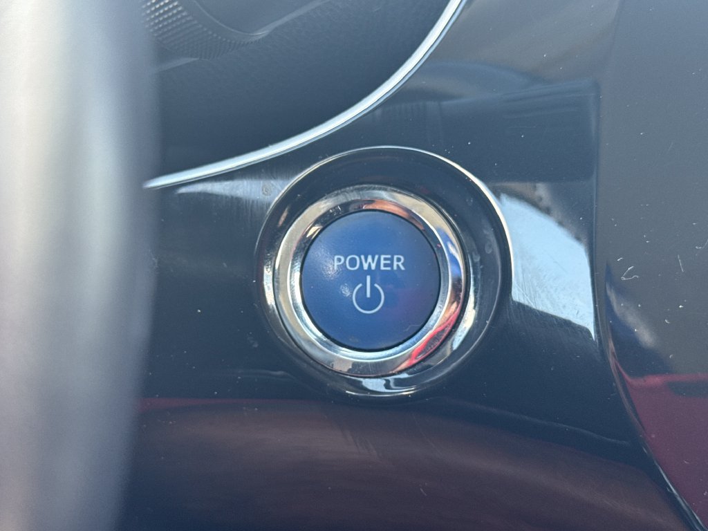 Used 2022 Toyota Prius Prime LE FWD image 24