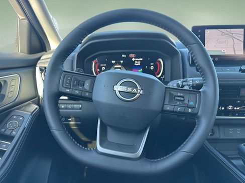 New 2026 Nissan Rogue Platinum w/ Platinum Premium Package AWD/4WD image 11
