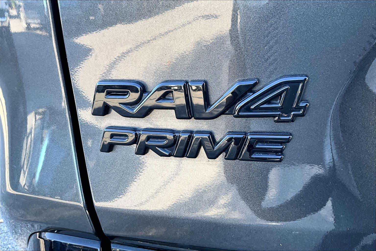 Used 2024 Toyota RAV4 XSE w/ Premium Package AWD/4WD image 30