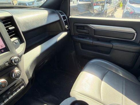 Used 2022 RAM 5500 Tradesman RWD image 13