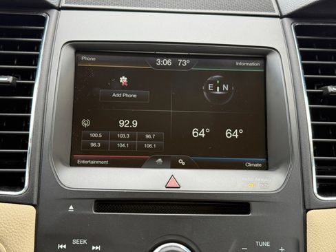 Used 2015 Ford Taurus SEL w/ Equipment Group 201A AWD/4WD image 14