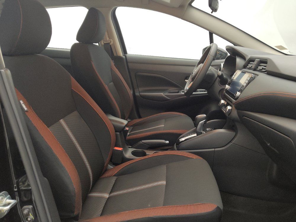 Used 2024 Nissan Versa SR FWD image 21