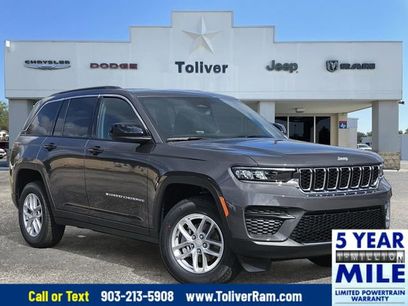 New 2025 Jeep Grand Cherokee Laredo