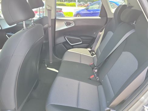 Certified 2025 Kia Soul LX FWD image 10
