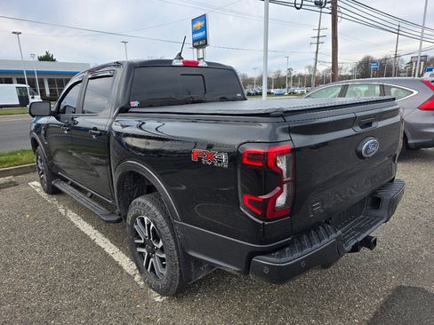 Used 2024 Ford Ranger Lariat w/ FX4 Off-Road Package image 6