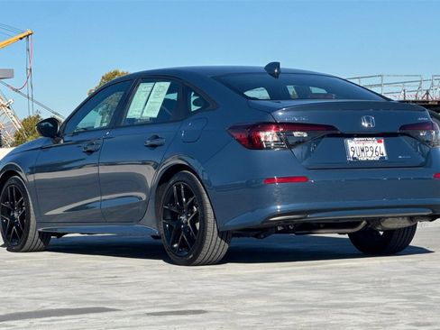 Certified 2025 Honda Civic Sport image 5