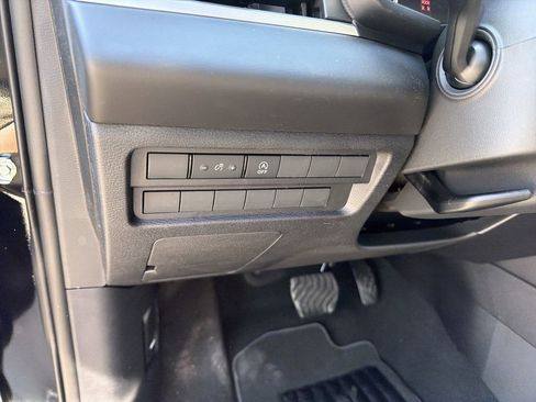 New 2026 Mitsubishi Outlander ES AWD/4WD image 17