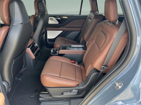 New 2026 Lincoln Aviator Reserve AWD/4WD image 25