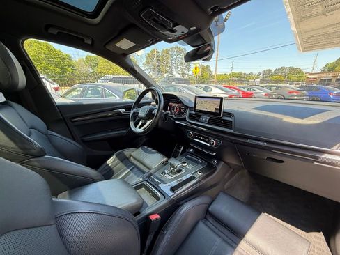 Used 2018 Audi SQ5 Prestige AWD/4WD image 32