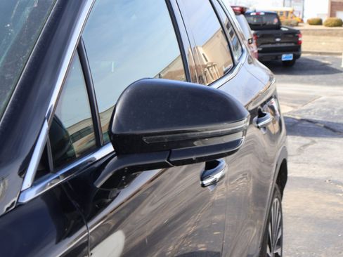 Used 2019 Lincoln MKC Black Label image 3