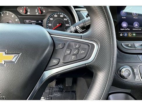 Used 2024 Chevrolet Malibu LS image 11