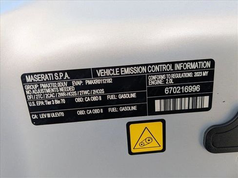 Used 2023 Maserati Grecale Modena AWD/4WD image 27