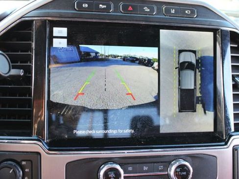 Used 2022 Ford F350 Platinum w/ Tremor Off-Road Package image 22