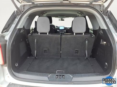 Used 2023 Ford Explorer Limited image 34