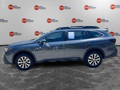 Certified 2022 Subaru Outback 2.5i image 4