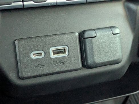 Used 2021 Chevrolet Silverado 1500 Custom Trail Boss w/ Safety Confidence Package image 26