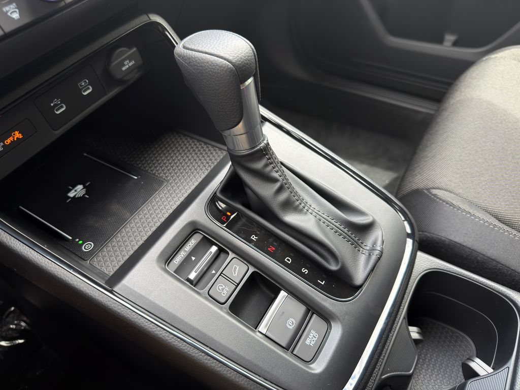 Used 2027 Honda CR-V LX image 32