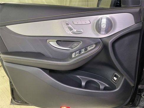 Used 2021 Mercedes-Benz GLC 63 AMG 4MATIC image 36