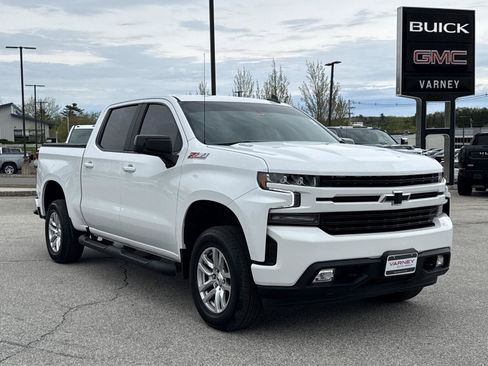 Used 2021 Chevrolet Silverado 1500 RST AWD/4WD image 3