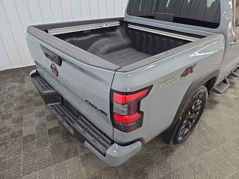 Used 2023 Nissan Frontier PRO-4X w/ Pro Convenience Package image 11