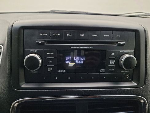 Used 2016 Dodge Grand Caravan SXT FWD image 25