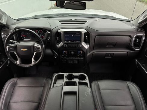 Used 2020 Chevrolet Silverado 1500 LTZ w/ Z71 Off-Road Package AWD/4WD image 12