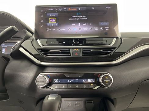 New 2025 Nissan Altima 2.5 SR w/ SR Premium Package image 24