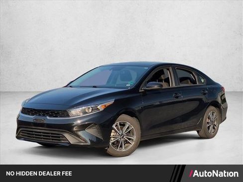 Used 2024 Kia Forte LXS FWD image 1