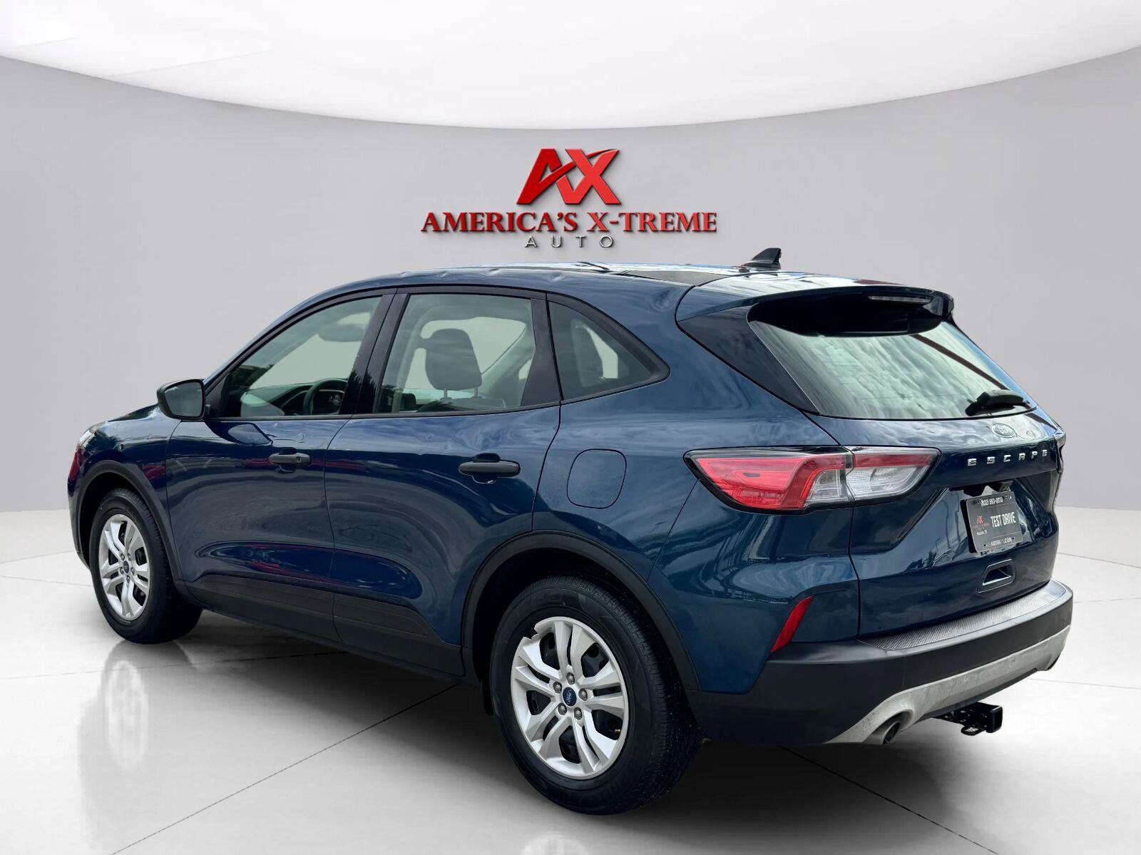 Used 2020 Ford Escape S FWD image 3