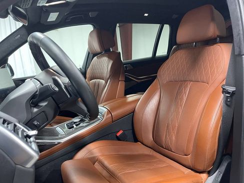 Used 2024 BMW X7 M60i w/ Climate Comfort Package AWD/4WD image 22