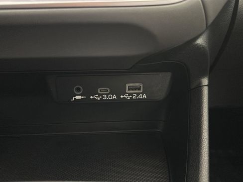 Certified 2024 Subaru Crosstrek 2.0i Premium image 8