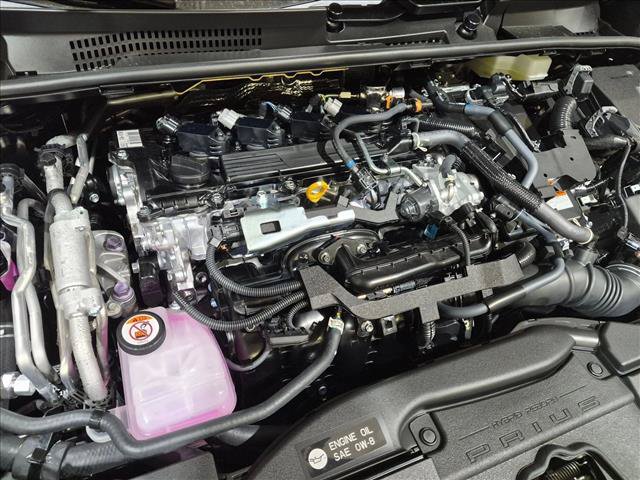 New 2027 Toyota Prius Plug-In Hybrid FWD image 15
