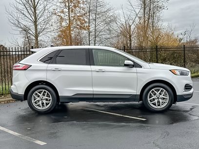 Used 2023 Ford Edge SEL