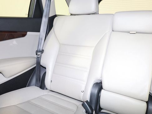 Used 2017 Kia Sorento FWD w/ LX Convenience Package image 12