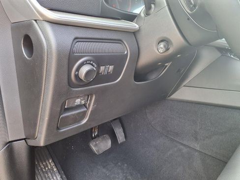 New 2026 Jeep Grand Wagoneer L Limited AWD/4WD image 12