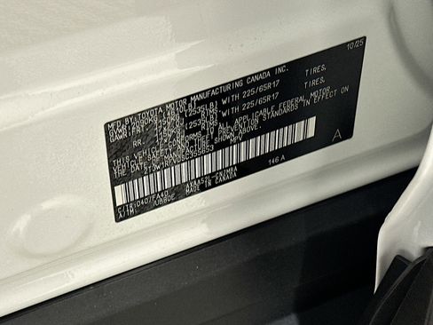 Used 2025 Toyota RAV4 XLE w/ Convenience Package image 12