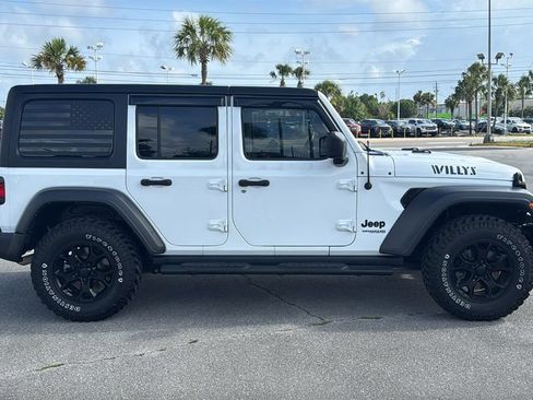 Used 2021 Jeep Wrangler Unlimited Sport AWD/4WD image 6