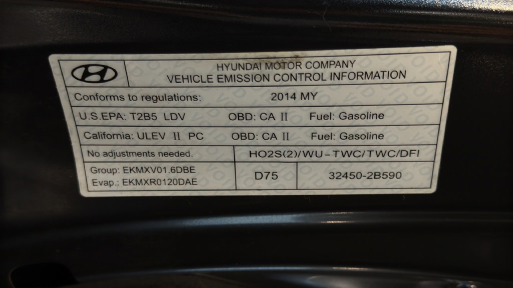 Used 2014 Hyundai Accent SE FWD image 38