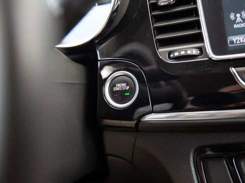 Used 2019 Buick Encore Preferred image 15