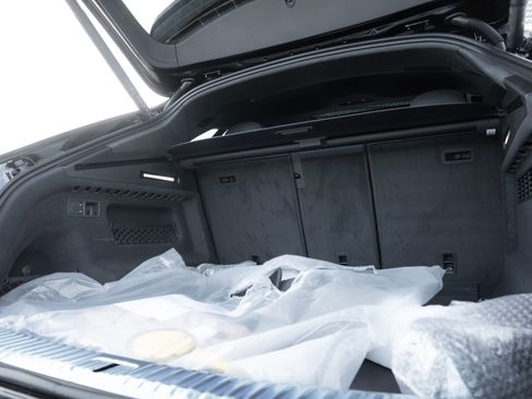 New 2026 Audi RS Q8 performance image 38