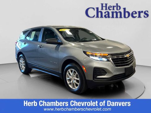 Certified 2023 Chevrolet Equinox LS AWD/4WD image 1