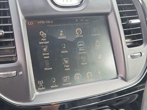 Used 2015 Chrysler 300 S image 27