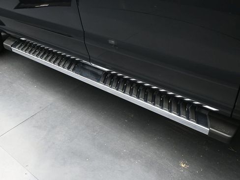 Used 2015 Ford F150 Lariat w/ Equipment Group 501A Mid image 11