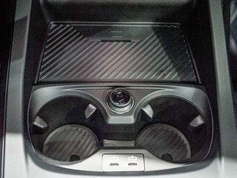 Used 2025 BMW M235i xDrive w/ M Performance Package image 22