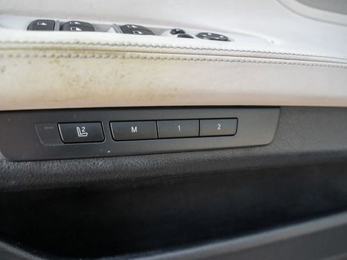 Used 2009 BMW 750Li image 18