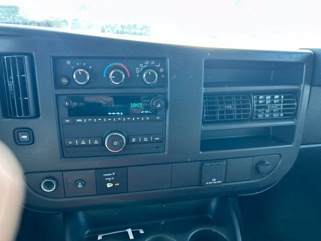 Used 2025 Chevrolet Express 2500 w/ Driver Convenience Package RWD image 15