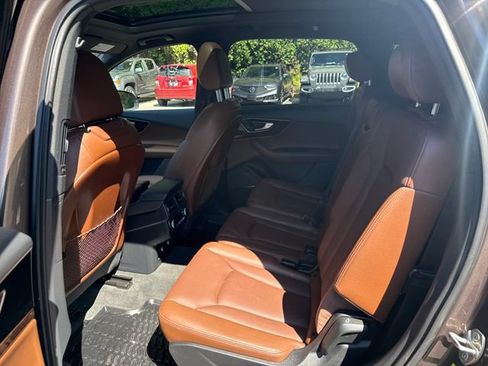 Used 2018 Audi Q7 3.0T Premium Plus AWD/4WD image 14